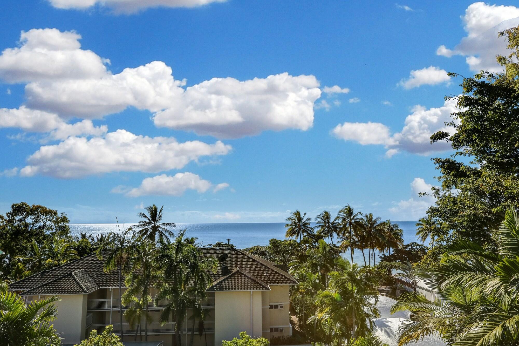 On The Beach Apartments Trinity Beach Buitenkant foto