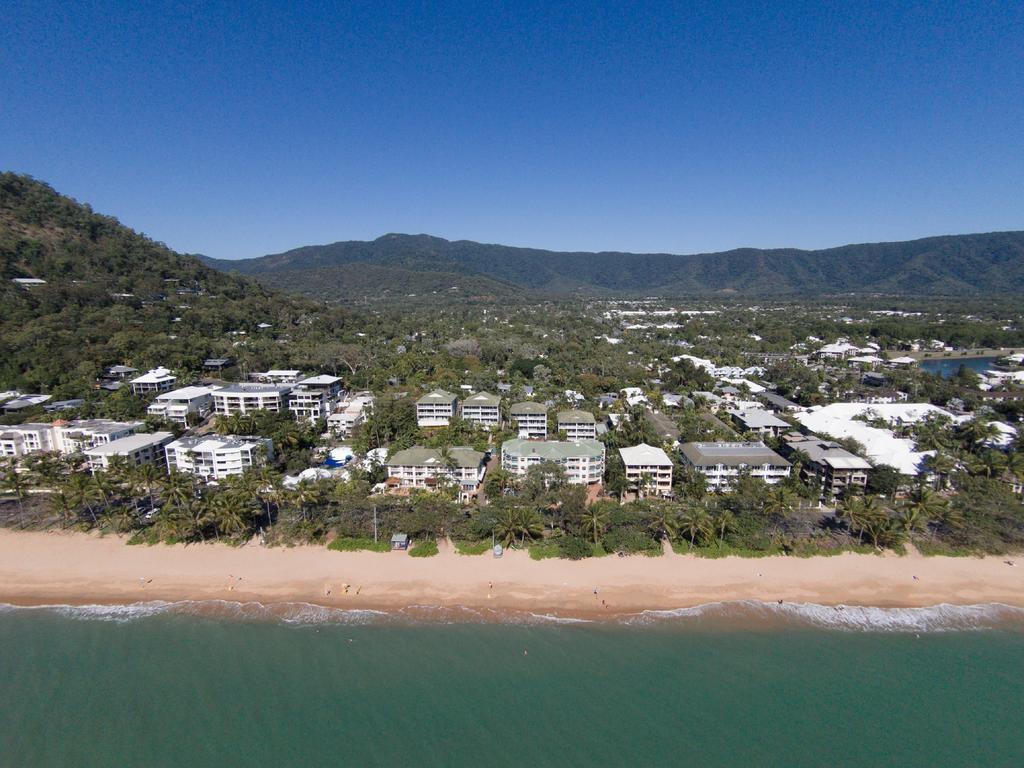 On The Beach Apartments Trinity Beach Buitenkant foto
