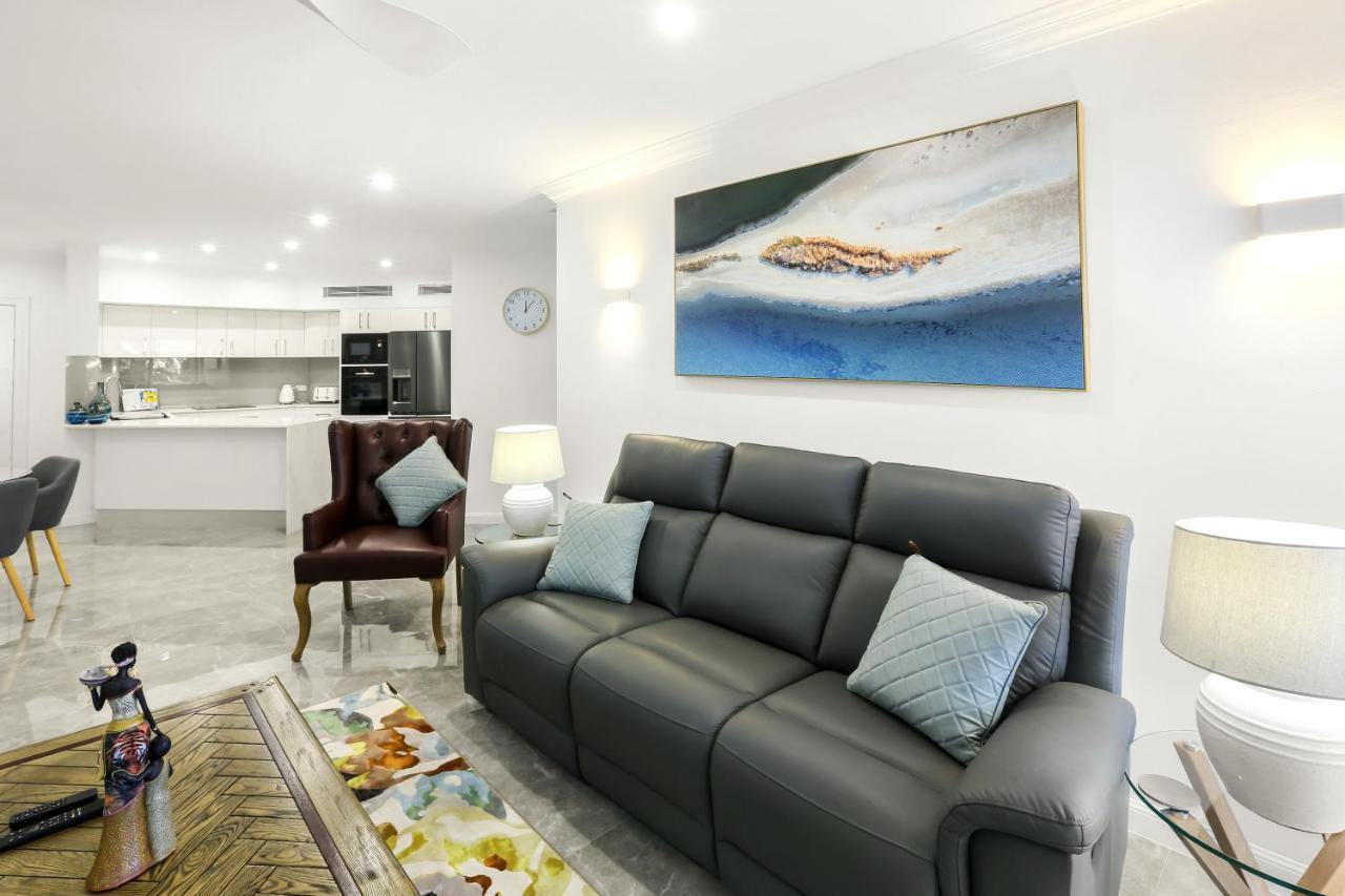 On The Beach Apartments Trinity Beach Buitenkant foto