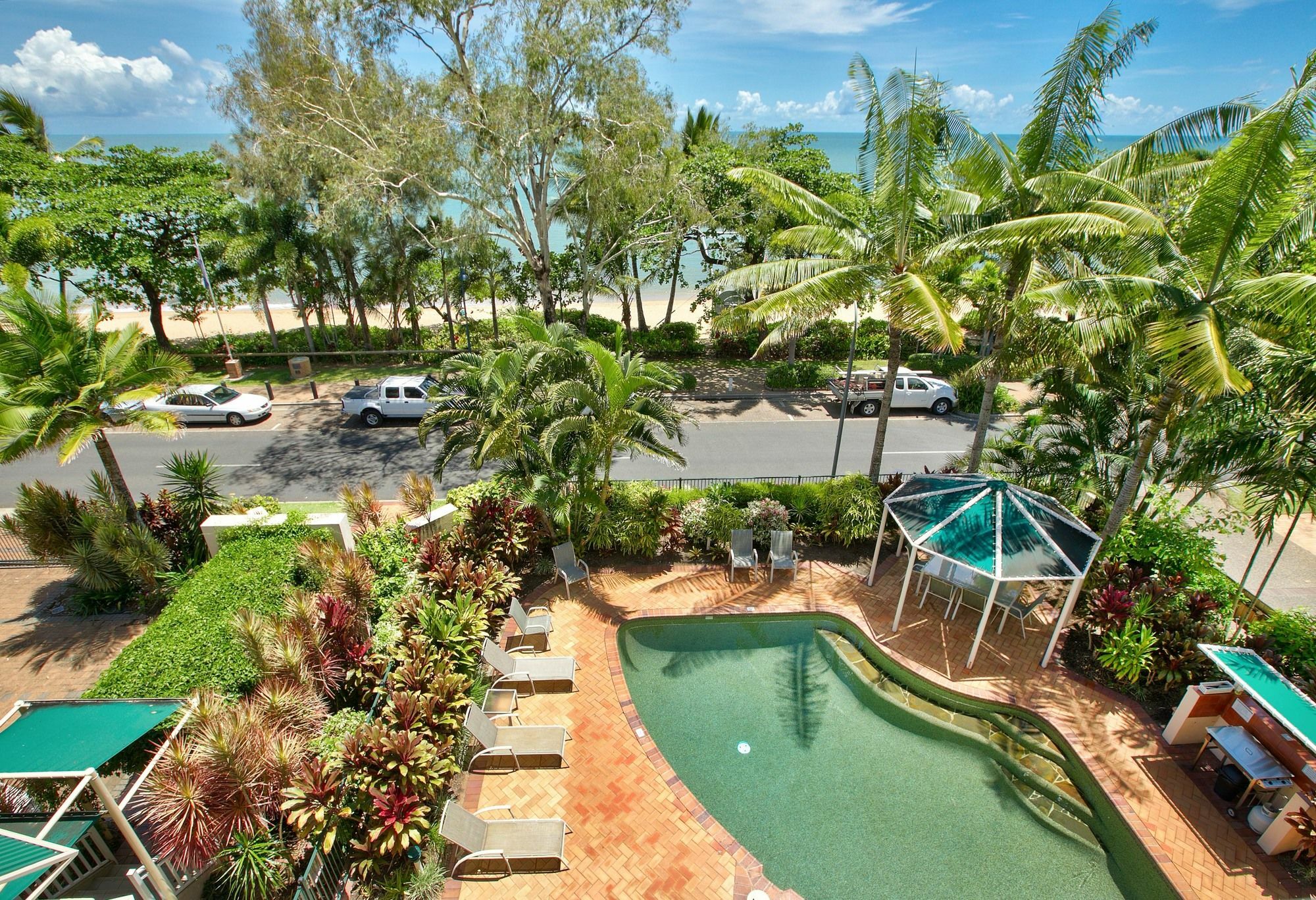 On The Beach Apartments Trinity Beach Buitenkant foto