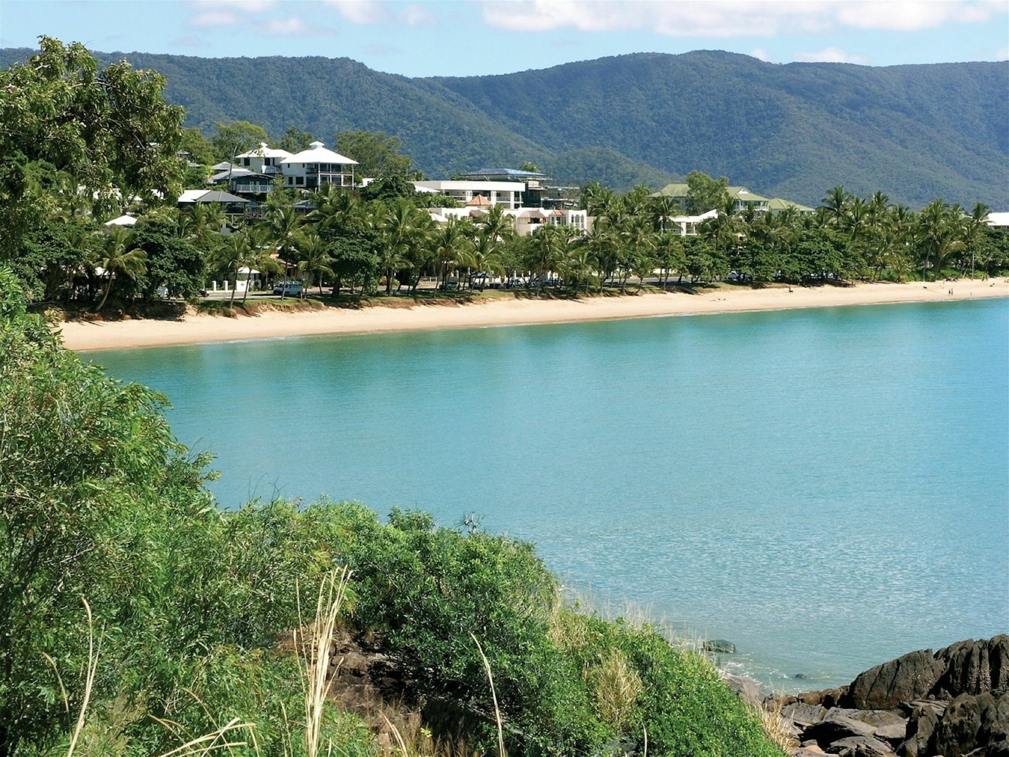 On The Beach Apartments Trinity Beach Buitenkant foto